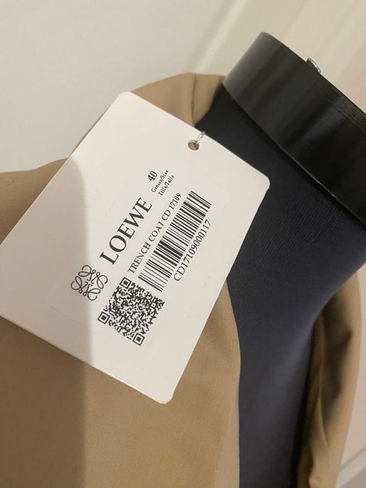 Trench femei, Loewe superb