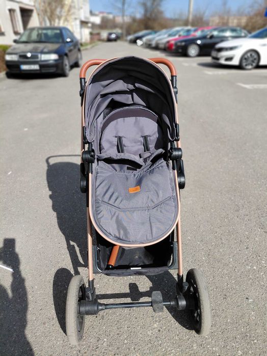 Cărucior 3 in 1