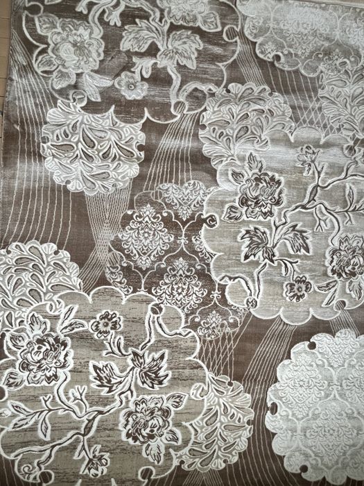 Турски килим Нов