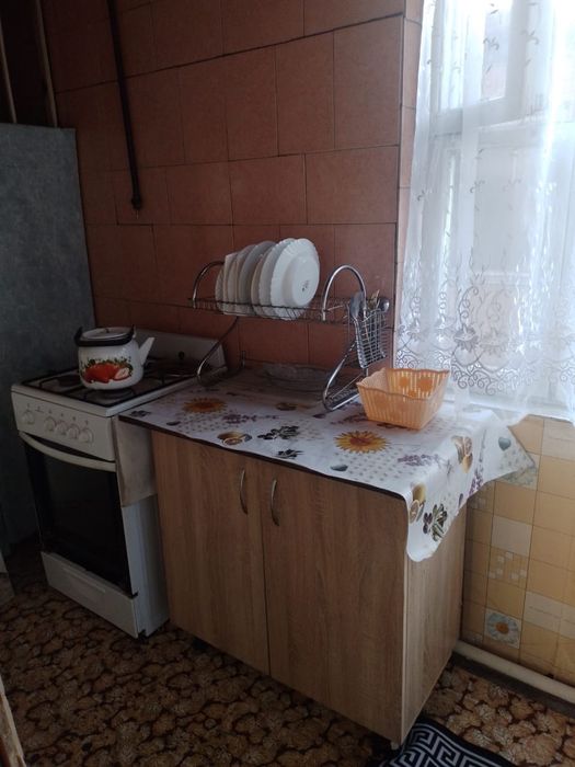 Сдам временку комнату