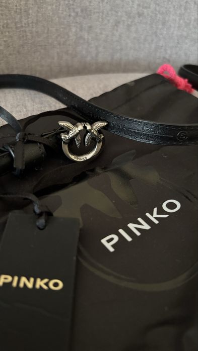 Дамски колан на Pinko