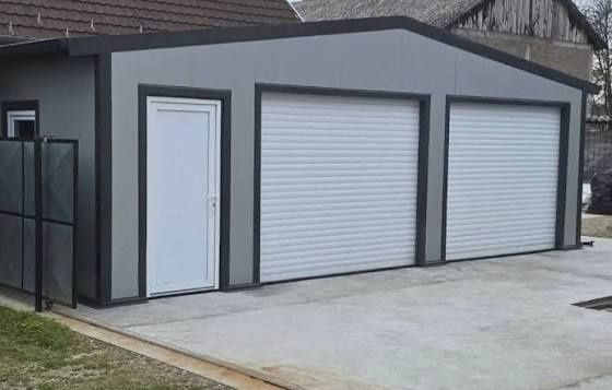Vand garaj auto pe structura metalica