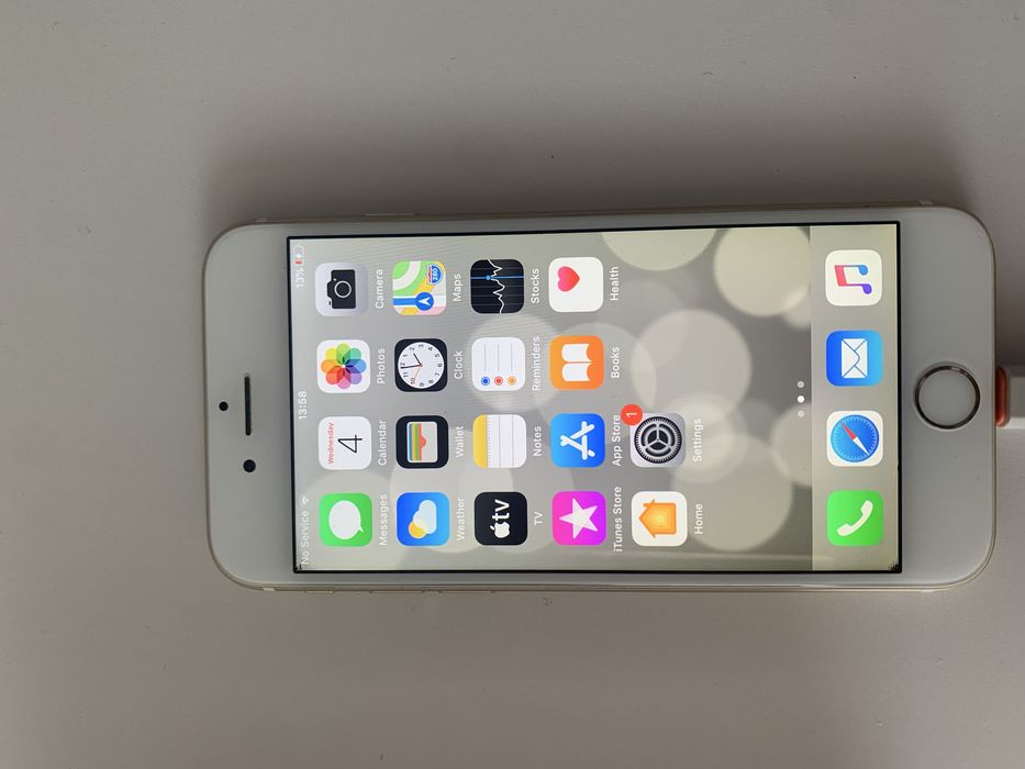 iPhone 6s в добро състояние!
