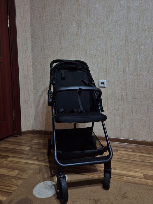 Детская коляска  в отличном состоянии