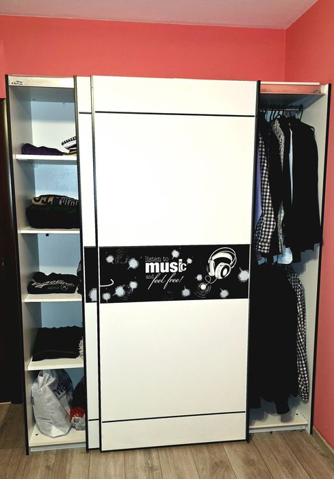 Немски гардер ш171х206вх61 с плъзгащи врати и вътр. оформл. по желание