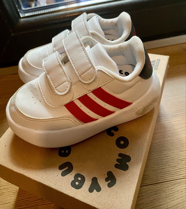 Incaltaminte Adidas copii, marime 23