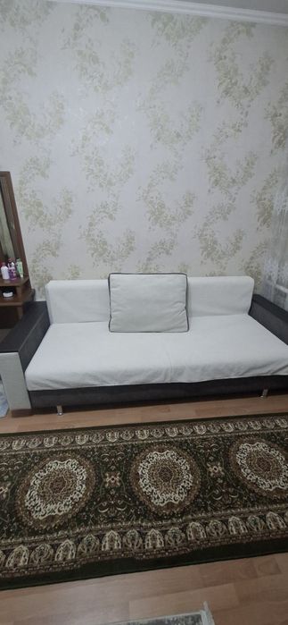 Продам диван бу в отличном состоянии