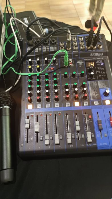 Mixer Yamaha MG-10 XUF