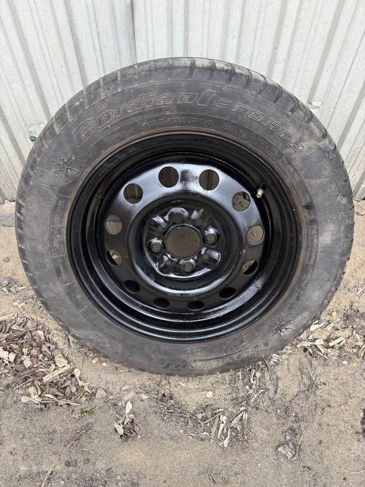 Продам запаску на авто