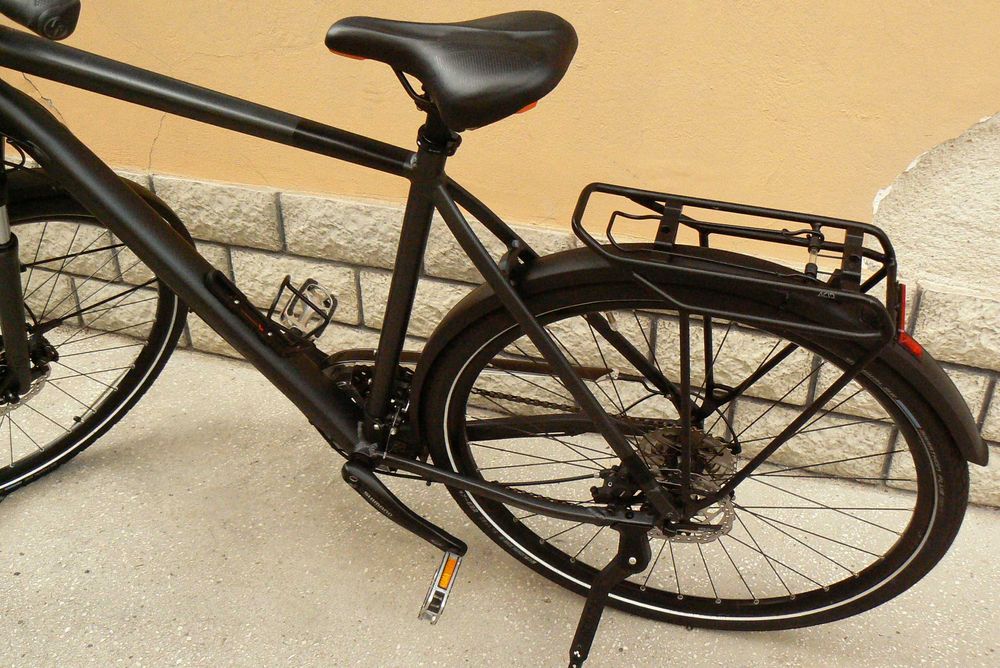 Bicicleta trekking Cube 28