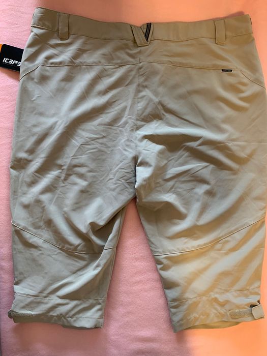 Pantaloni scurți outdoor Mărimea 48