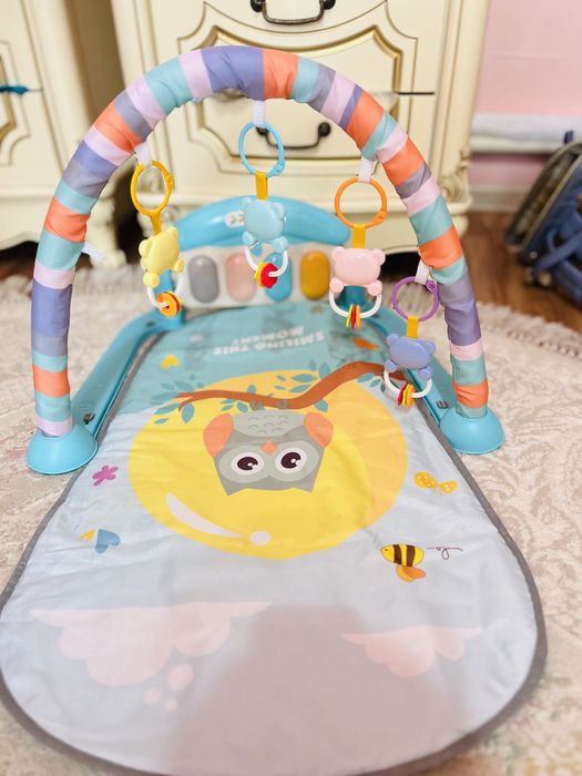 Развивающий-коврик для маленьких