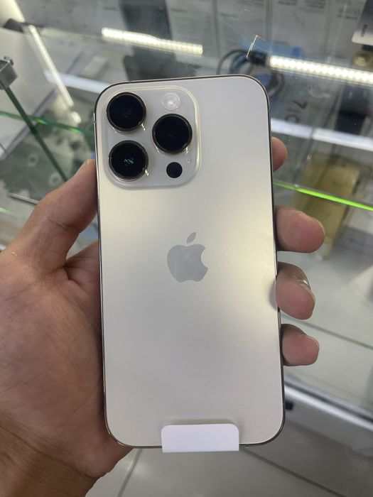 Iphone 14 Pro , Gold