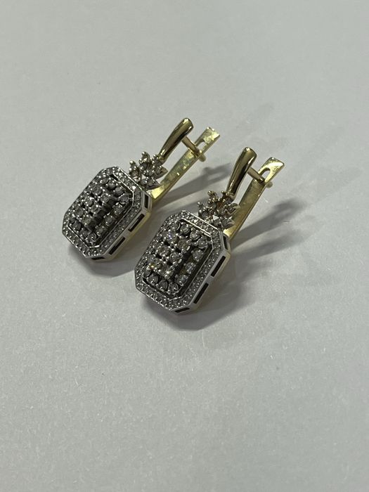 Золотые серьги с бриллиантами 585проба