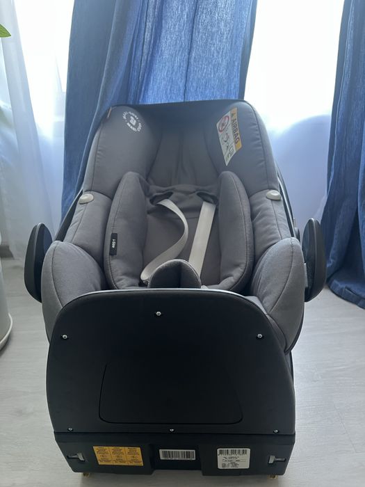 Scoica Maxi Cosi Joolz si Isofix