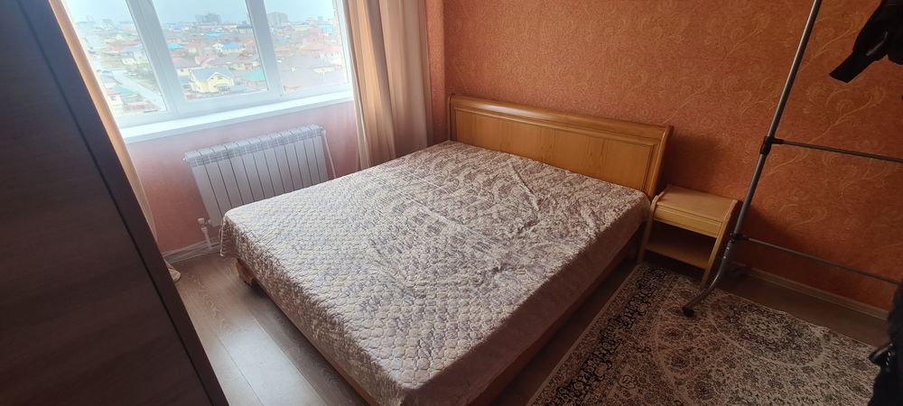 Двухспальная кровать