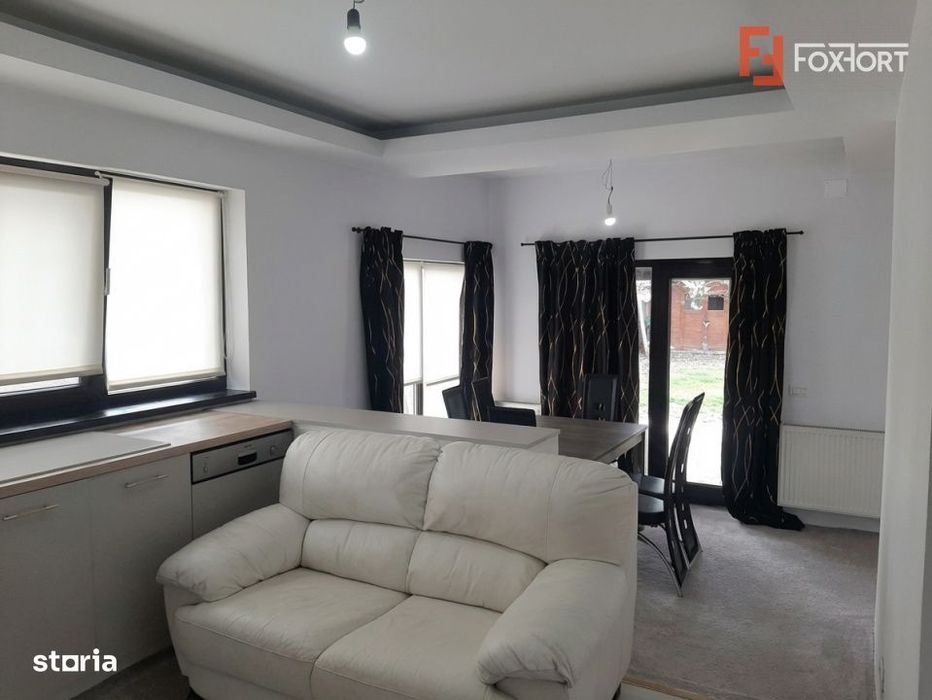 Casa individuala cu 5 camere de vanzare in Ciarda Rosie