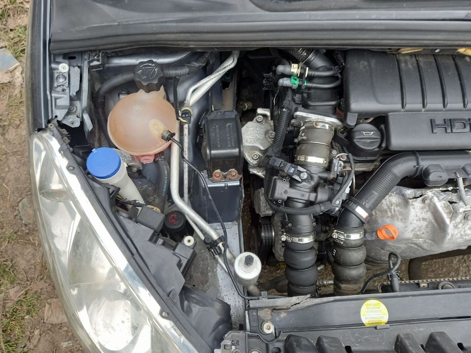 Dezmembrari  Peugeot 308 (4A, 4C)  2007  > 2013 1.6 HDi Motorina