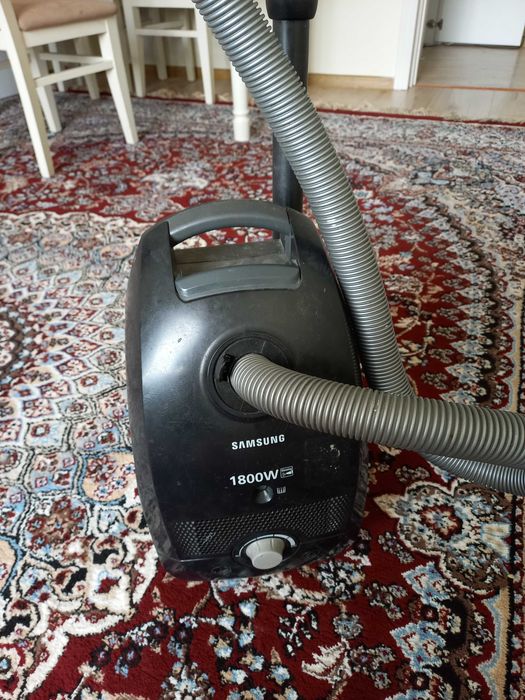 пылесос Самсунг 1800