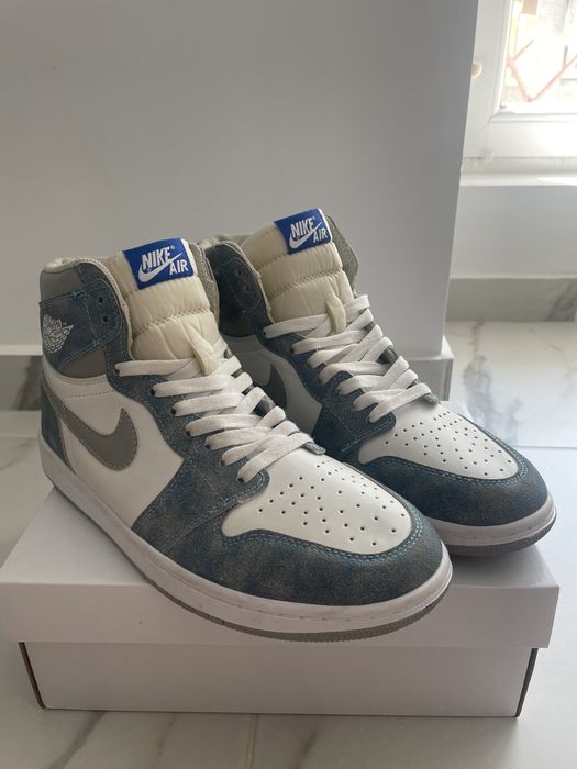 Nike Air Jordan 1 Retro High OG „Hyper Royal”