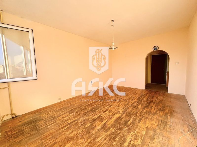 Продава се Едностаен апартамент в София, Люлин 1 - 30 кв.м за 2167 €/кв.м - Снимка #1