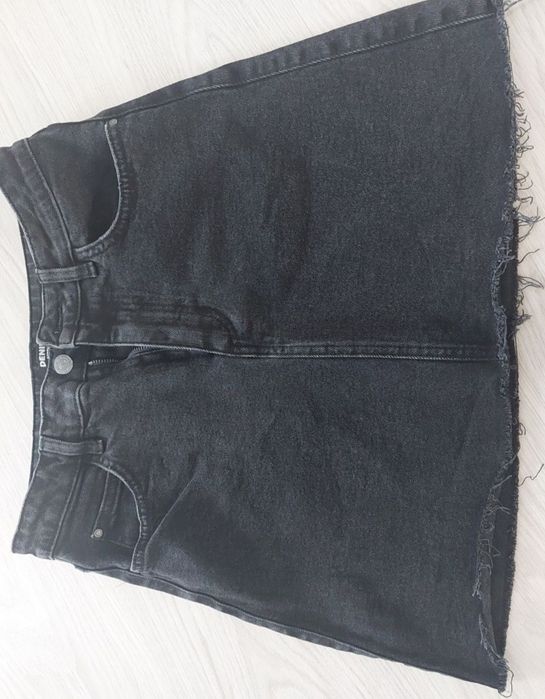 Fustă blugi marimea  36