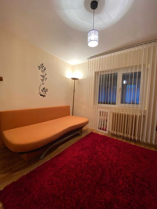 Apartament spatios de inchiriat