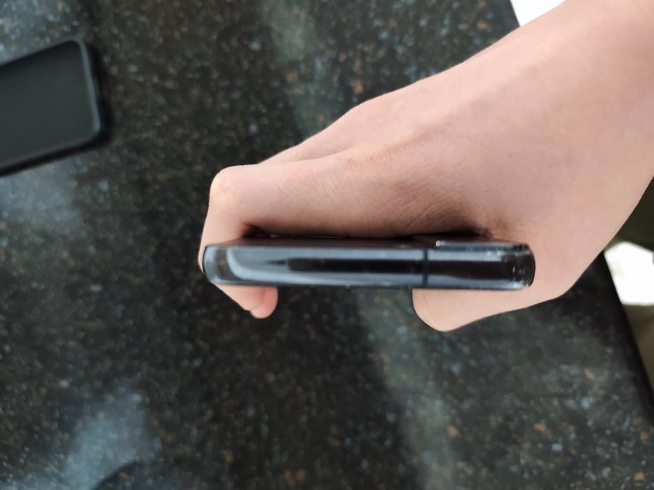 Samsung S22 8/128 коробка исеется