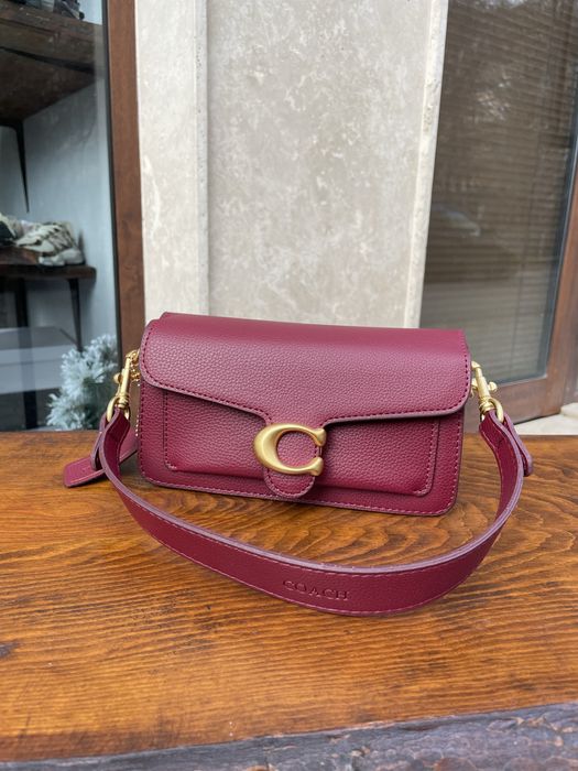 Coach дамски чанти различни цветове