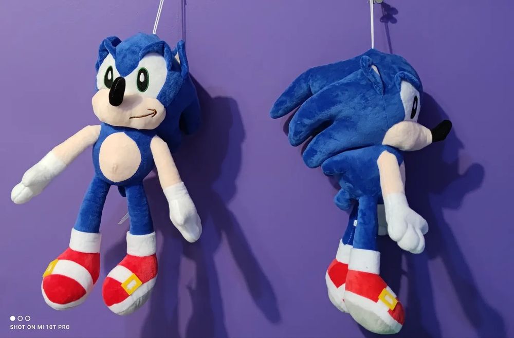 Продаю игрушки Соник и компания