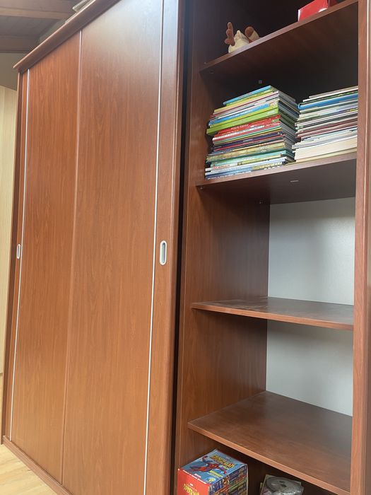 Vand dulap/sifonier/dressing 3 usi glisante si oglinda