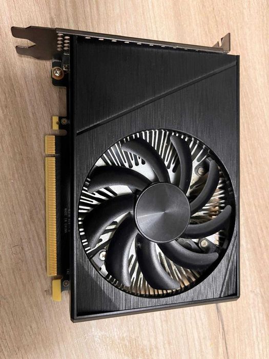 Placa video nVidia GeForce GTX