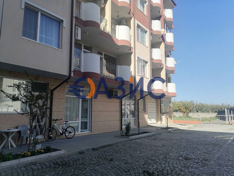 Продава се Едностаен апартамент в Поморие - 34 кв.м за 1118 €/кв.м - Снимка #9