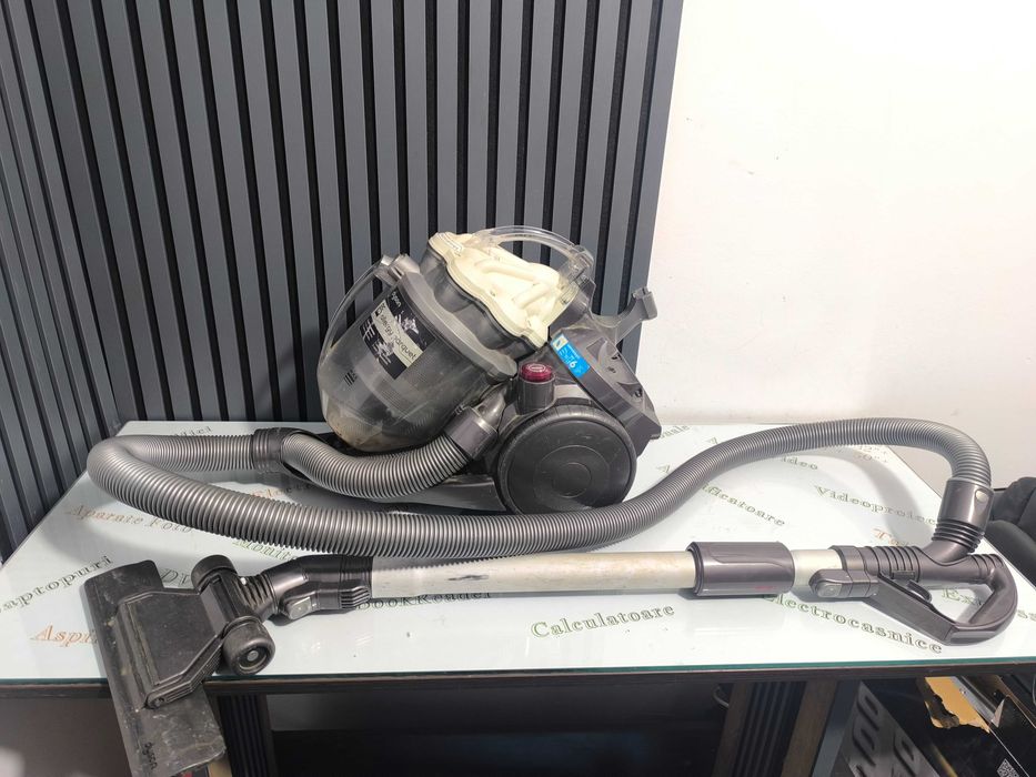 Dyson DC19 Allergy Complete Aspirator Fără Sac Ciclon 1400W