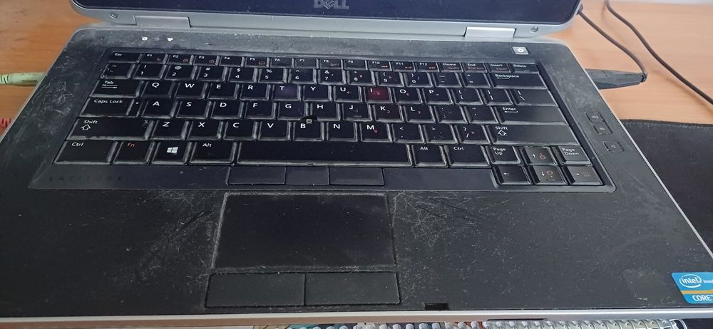 Laptop Dell Latitude i7 si placa dedicata