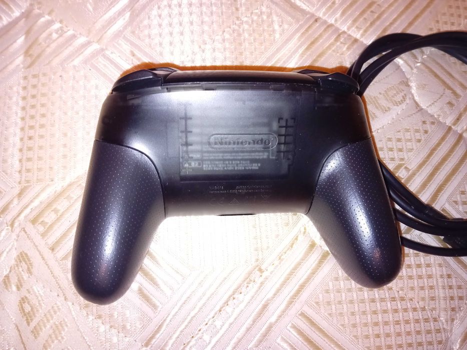 Nintendo Switch 1 Pro Controller