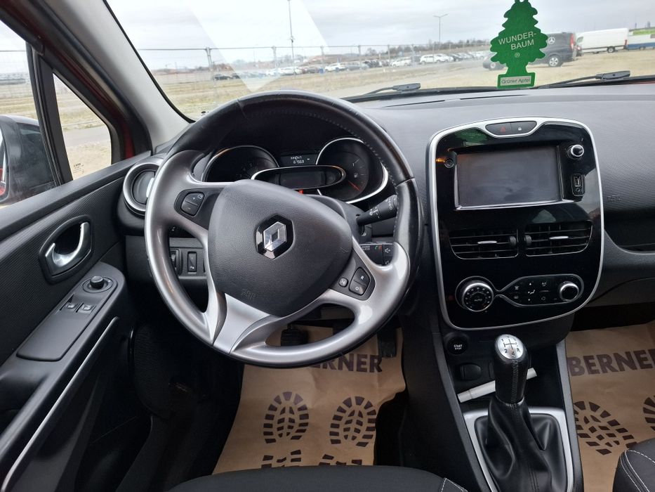 Renault Clio Limited 2016 0.9 TCE 144000 km