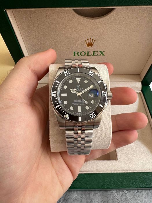 Нов стилен часовник на Rolex