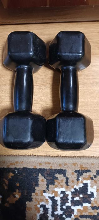 гири/ дъмбели - 5 кг. - 2 бр.