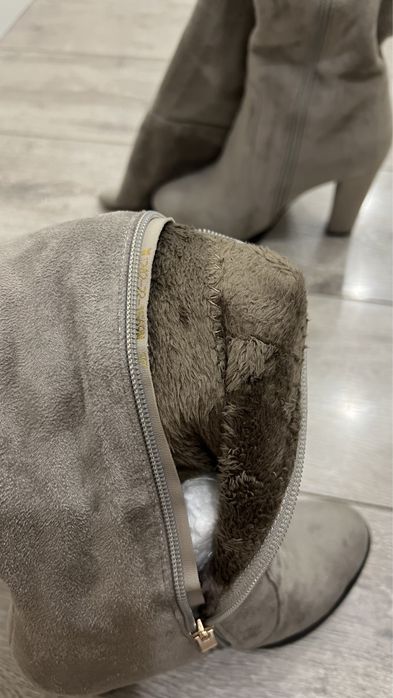 Сапоги 15 000 тг