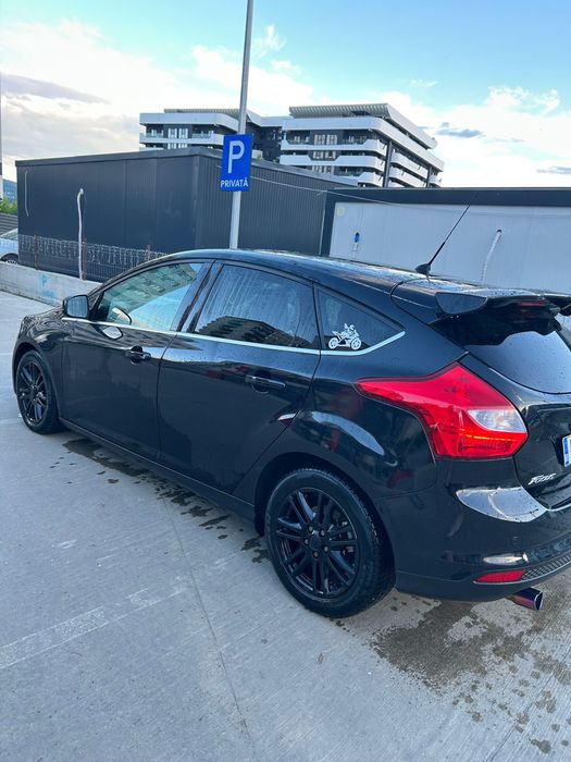 FORD Focus 2013 — imagine 3