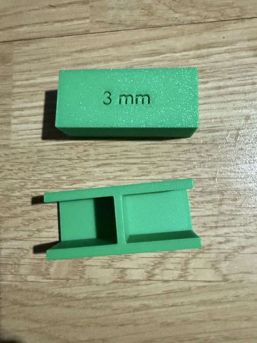 3D принтирани приспособления за мебелен монтаж