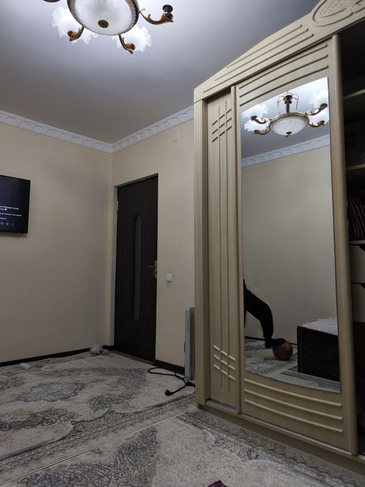 Продаётся 4 комнатная квартира