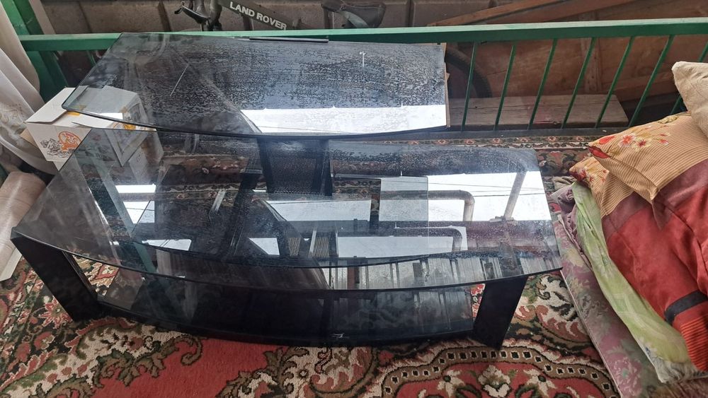 Подствака для телевизора