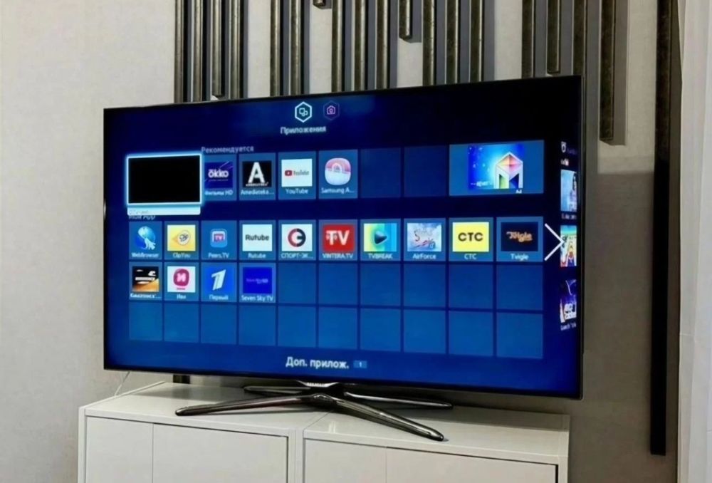 Samsung 106 см smart tv телевизор