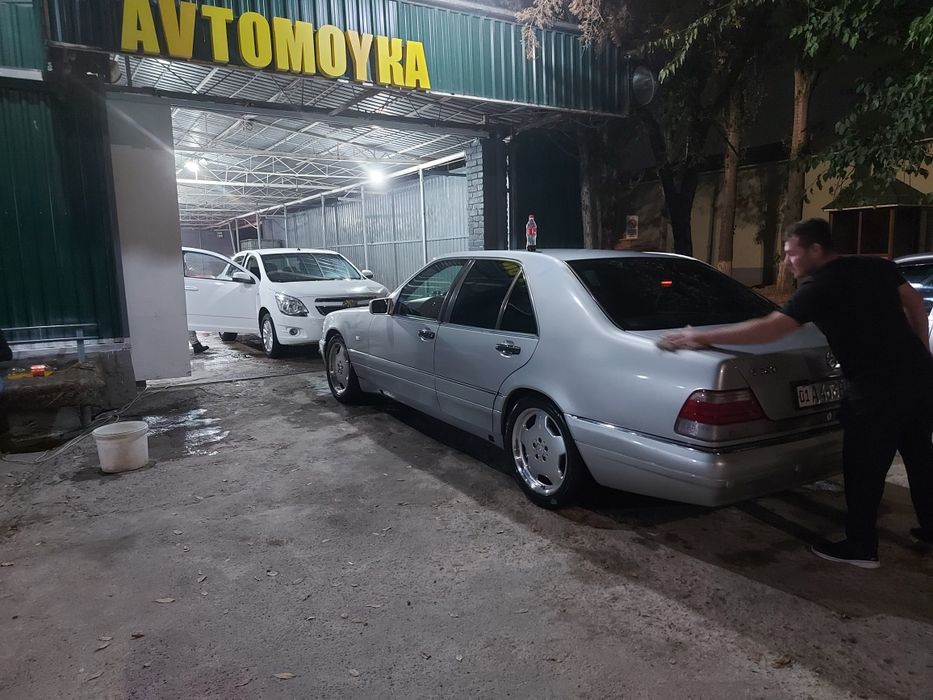 Mersedes Benz sotiladi !