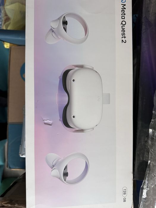 Продам VR-гарнитура Meta Quest 2