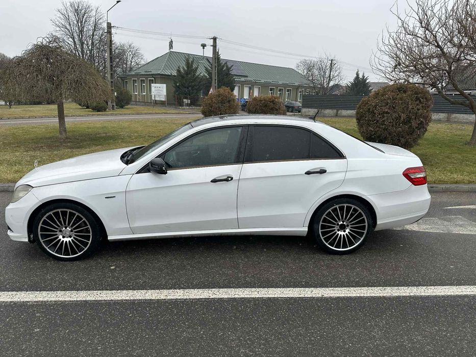 Mercedes e class w212