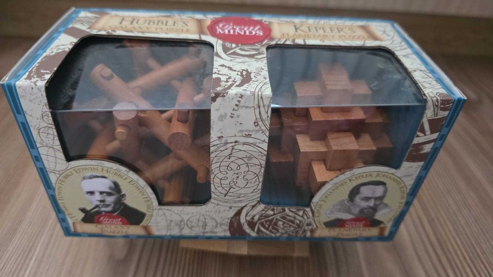 Puzzle mecanic din lemn