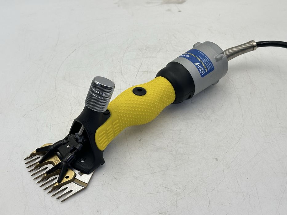 Qoy yungin oladigan apparat